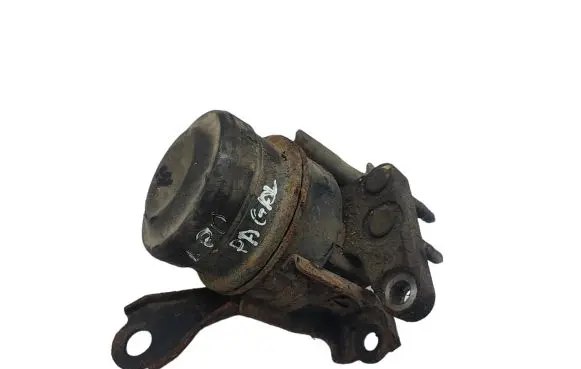 Toyota Avensis Verso Engine mount bracket