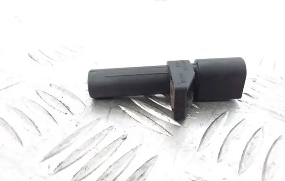 Mercedes-Benz Sprinter W906 Crankshaft position sensor A0031532828