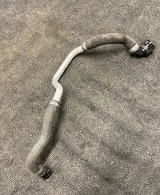 BMW X5 F15 Engine coolant pipe/hose 7644100