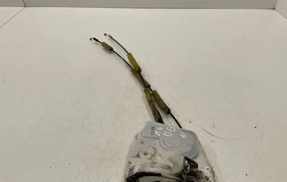 Mazda 6 Rear door lock