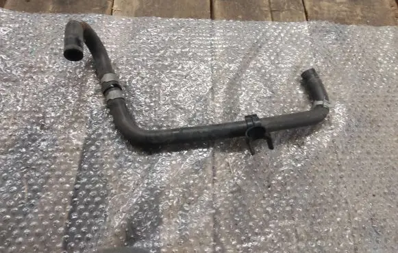 Hyundai Kona I Coolant pipe/hose 