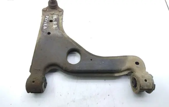 Opel Zafira B Front lower control arm/wishbone