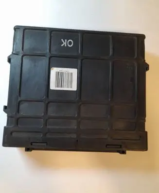Hyundai Tiburon Gearbox control unit/module 9544039880 9090930115A5