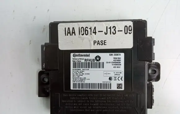 Jeep Grand Cherokee Keyless (KESSY) go control unit/module 68240156AC