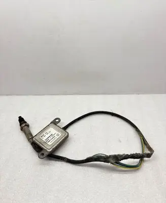 BMW 5 E60 E61 Lambda probe sensor 7587129 5WK96610 110622020910