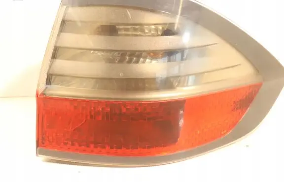 Ford S-MAX Rear/tail lights