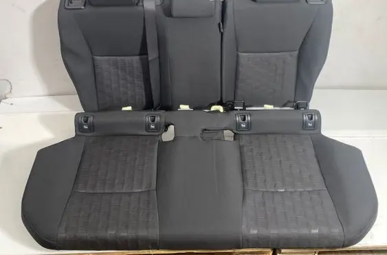 Rear seat