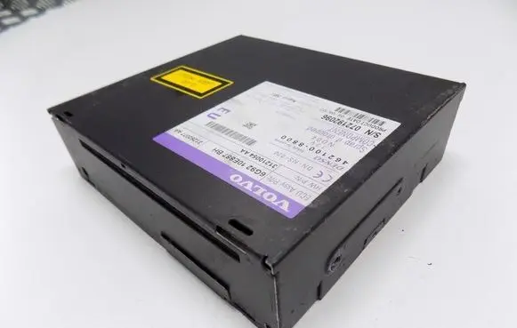 Volvo V70 CD/DVD changer 31210054