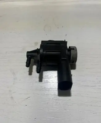 Skoda Octavia Mk2 (1Z) Turbo solenoid valve 1K0906283A