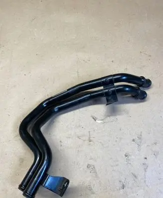 Audi Q7 4L Engine coolant pipe/hose 7L8121070AD