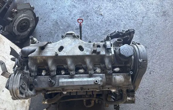 Volvo S60 Engine D5244T