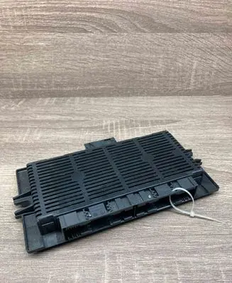 BMW 3 E90 E91 Light module LCM 6977723