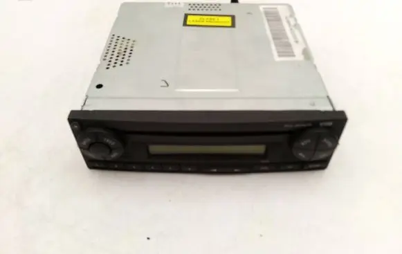 Seat Ibiza III (6L) Radio/CD/DVD/GPS head unit 6L0035186C