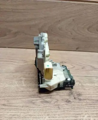 Audi A6 S6 C7 4G Rear door lock 623609 3416c38