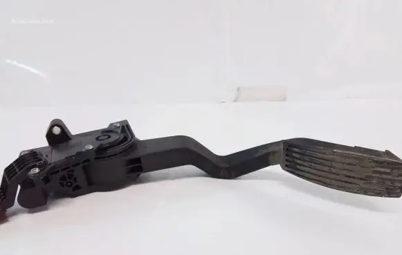 Opel Combo D Accelerator throttle pedal 51831865 0280755158
