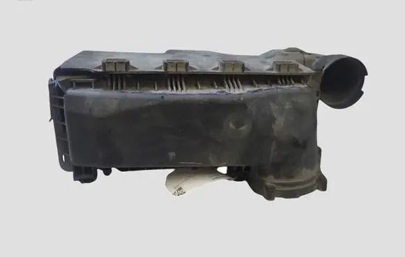 Peugeot 5008 Air filter box 9663365980