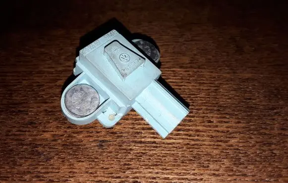 Audi A6 S6 C6 4F Airbag deployment crash/impact sensor 4F0955557