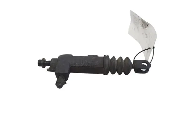 Clutch slave cylinder