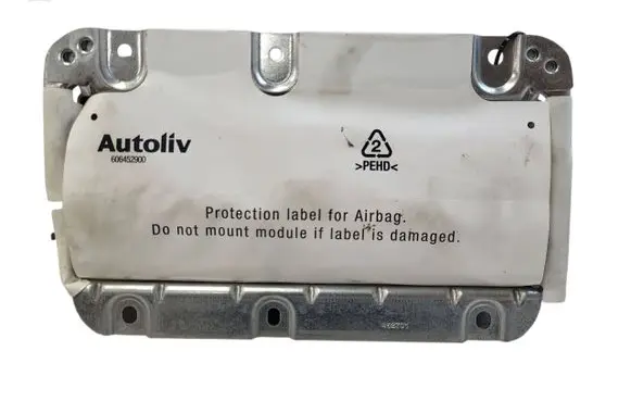 Volvo V70 Passenger airbag 31271211 605650100 BAMPT11289