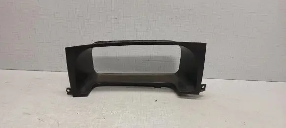 Volkswagen Golf III Dashboard trim 1H6857059