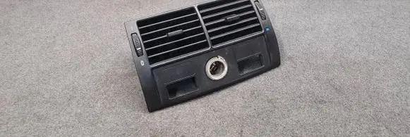 BMW X5 E53 Rear air vent grill 8370910