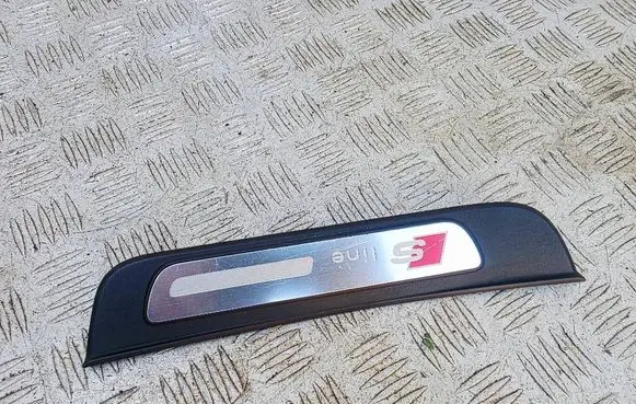 Audi A5 Sportback 8TA Rear sill trim cover 8T8853376B