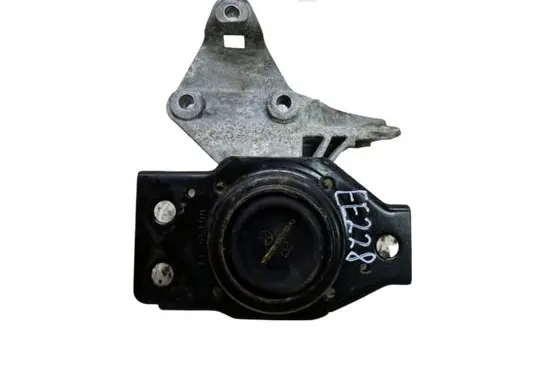 Nissan Qashqai Engine mount bracket DD130611
