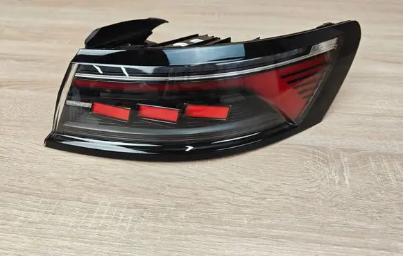 Volkswagen Arteon Rear/tail lights 3G8945208Q