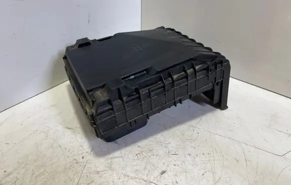 Volkswagen Touran I Fuse box set 1K0937800AH 1K0937821C 1K0937820B