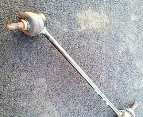 Front anti-roll bar/stabilizer link