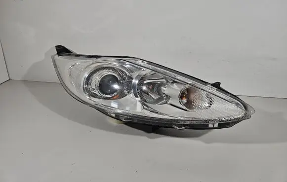 Ford Fiesta Headlight/headlamp 108736450658945