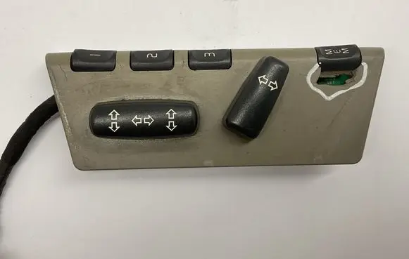 Volvo XC90 Seat control switch 19206