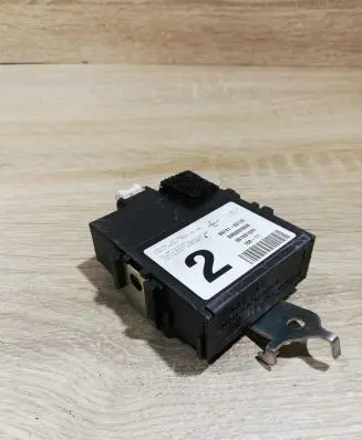 Toyota Auris 150 Door control unit/module 8974102130