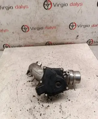 Renault Clio III EGR valve cooler bracket 8200614985
