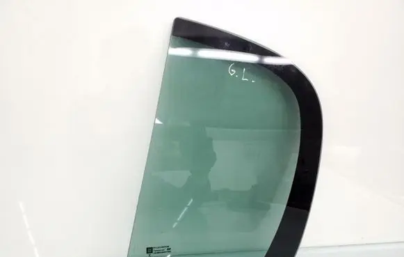 Opel Signum Rear vent window glass 
