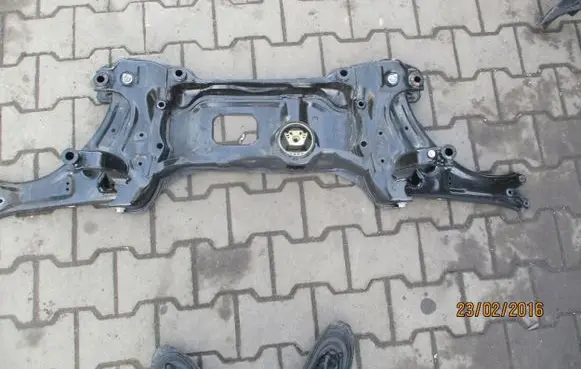 Volkswagen Caddy Rear control arm 1K0407151BL