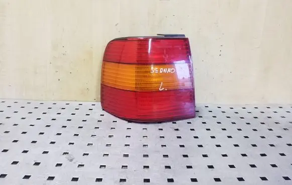 Volkswagen PASSAT B4 Rear/tail lights 3A5945111
