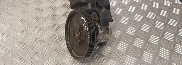 BMW 3 E46 Power steering pump 1928100271