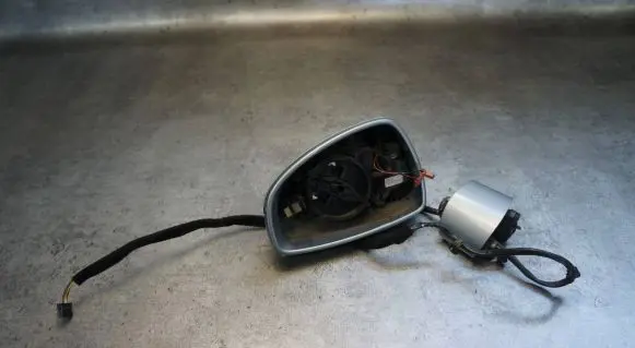 Audi TT TTS Mk2 Front door electric wing mirror 8J0857507D