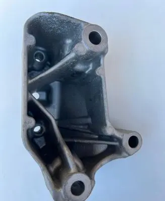Skoda Kamiq Gearbox mounting bracket 8K0199117C