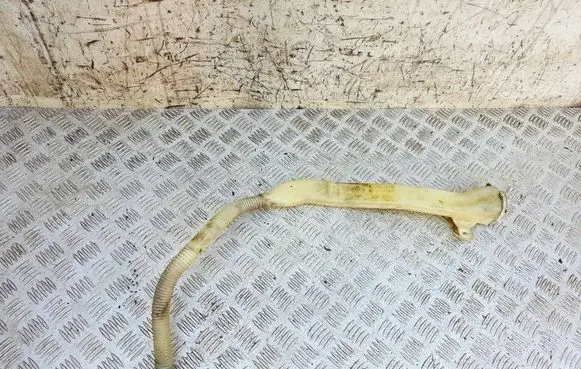 BMW 5 E39 Window washer liquid tank fill tube 8364199 8360189 61678360189