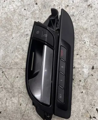 Audi Q7 4L Front door interior handle 4L0959527A