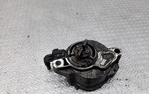 Citroen C4 I Vacuum pump