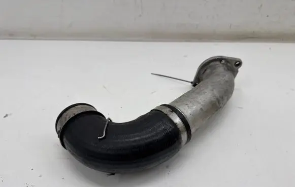 Mercedes-Benz E W213 Intercooler hose/pipe A6420908137