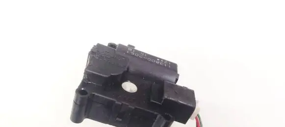 Toyota Corolla Verso AR10 Air flap motor/actuator 1138002051 113800-2051