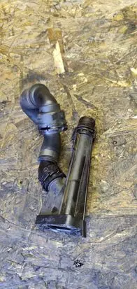 Thermostat/thermostat housing
