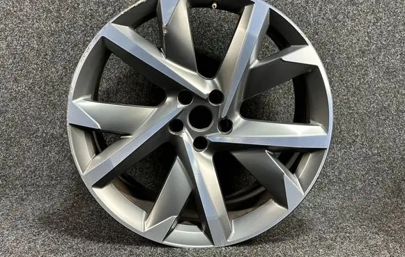 Seat Tarraco R20 alloy rim 5FJ601025E