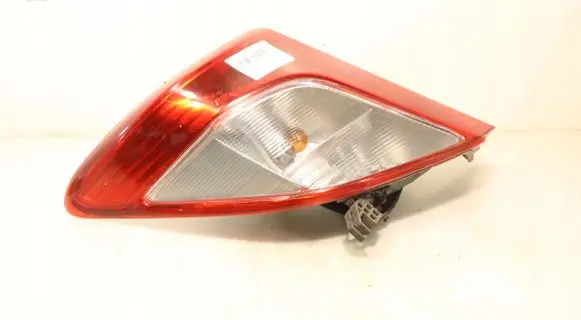 Toyota Yaris Rear/tail lights 0D-78