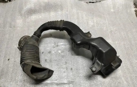 Honda CR-Z Air intake hose/pipe