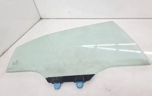 Honda Civic IX Rear door window glass AS2